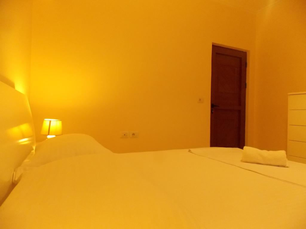 Amber Apartments Sarandë Exterior foto